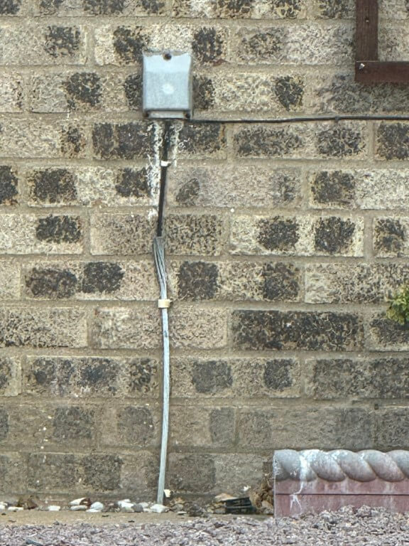 Direct bury house connection