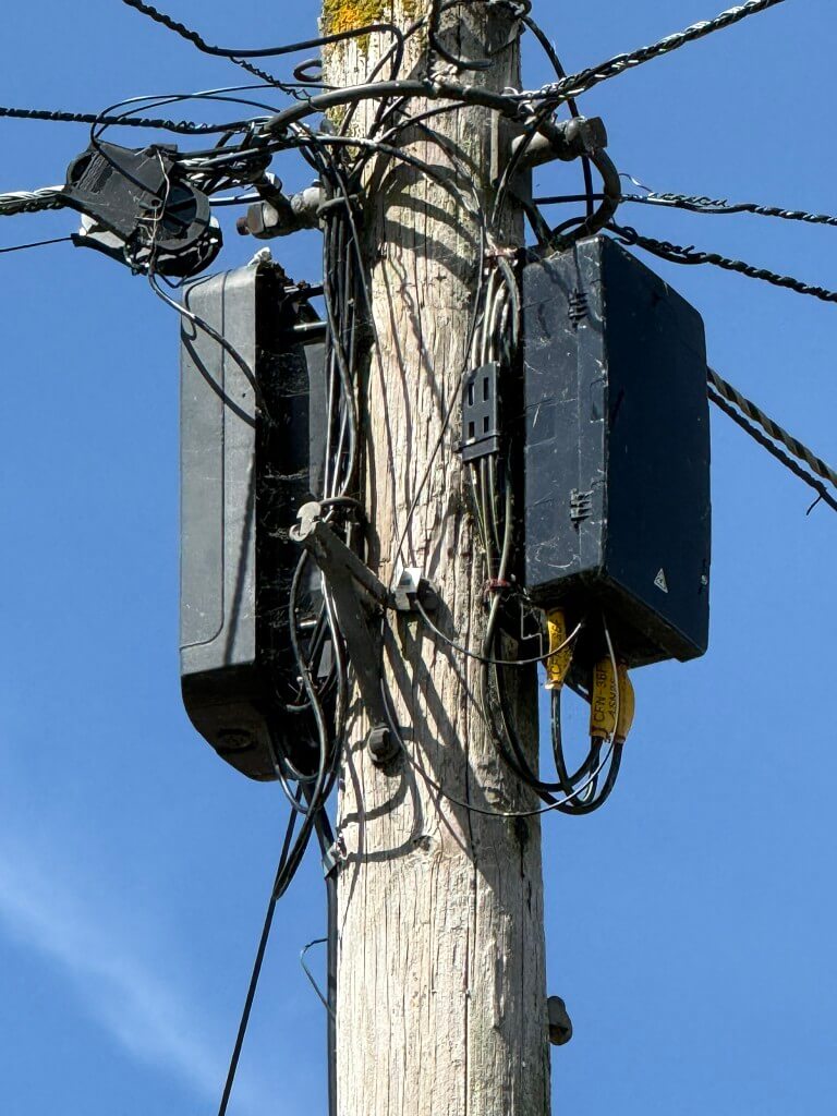 city pole